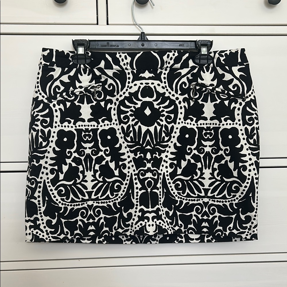 Black and White Patterned Women's Skirt